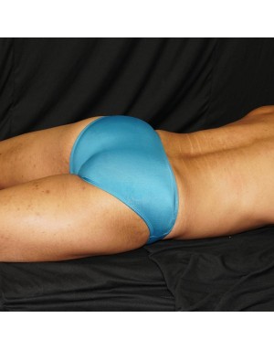 Traje de baño hombre tipo sunga color calipso,