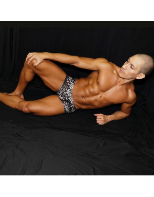 selling on line of Men´s Boxer Black leopard print. Extremely low wist.