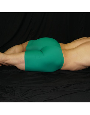 Encuentra Calzas Cortas Futbol para hombre. Venta en linea de Calzas color verde.
